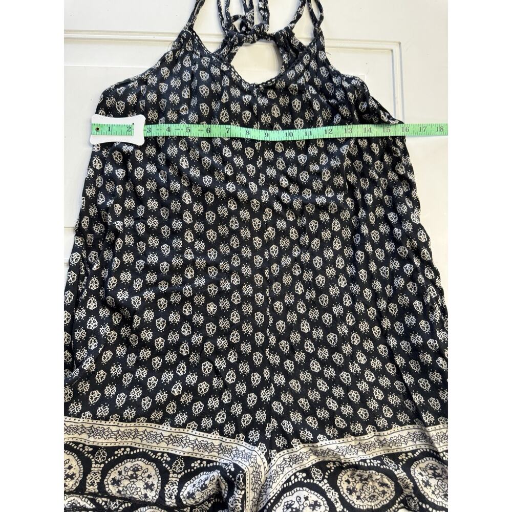 Angie Womens Medium Spaghetti Strap Romper Sleeveless Boho Black White Floral - Picture 4 of 6